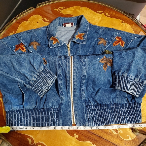Vintage 80s Fall Jean Jacket w Leaf Embroidery & Rhinestones - Picture 12 of 13